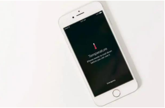 龙沙苹果手机维修分享iPhone 手机发热如何快速降温 