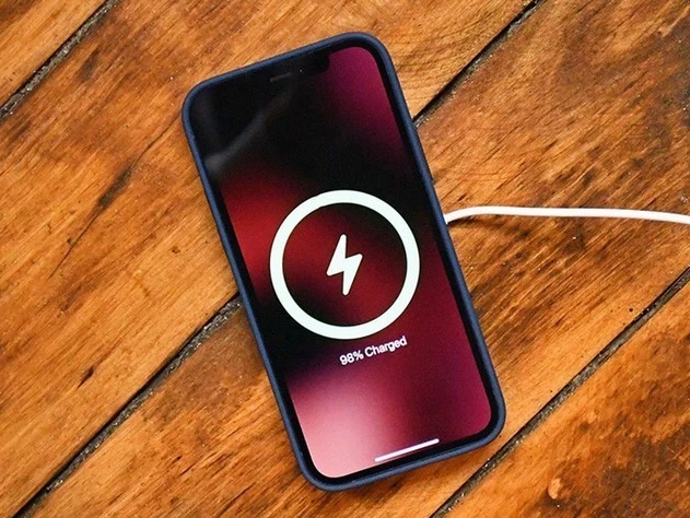 龙沙苹果手机维修分享iPhone 12可以随便充电吗 